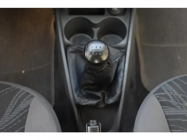 STRADA - 1.4 MPI WORKING CE 8V 2P MANUAL