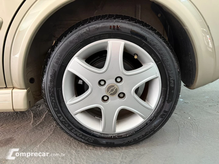 ASTRA 2.0 MPFI Advantage 8V