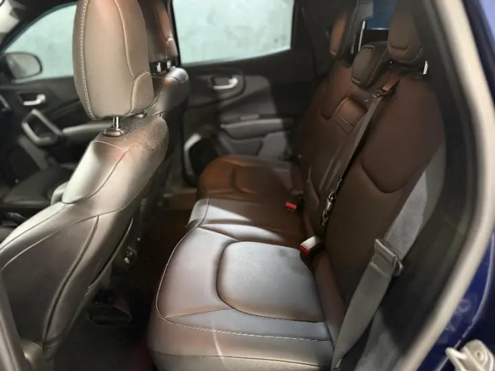 TORO 2.0 16V Turbo Ultra 4WD