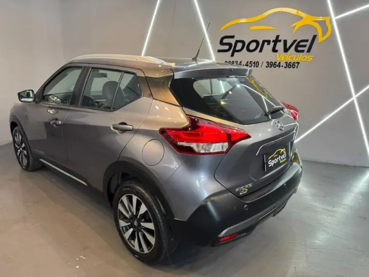 KICKS SV 1.6 16V FlexStar 5p Aut.