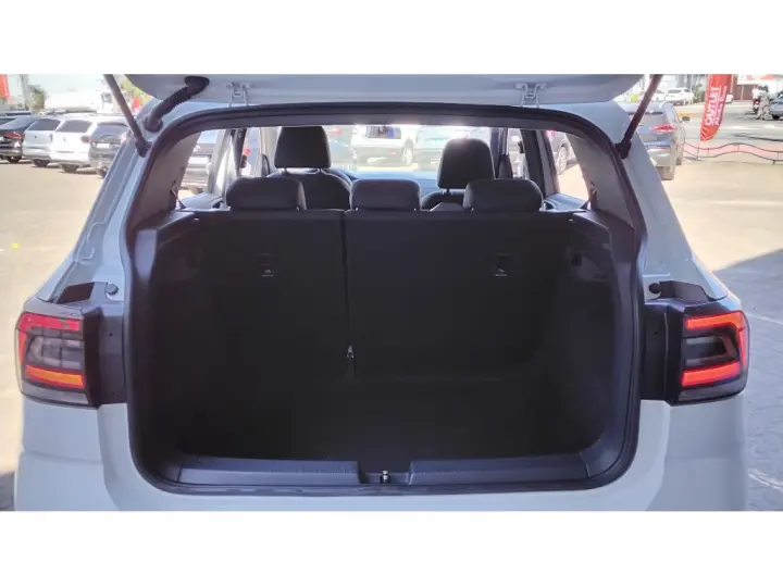 T-CROSS 1.0 200 TSI TOTAL FLEX AUTOMÁTICO