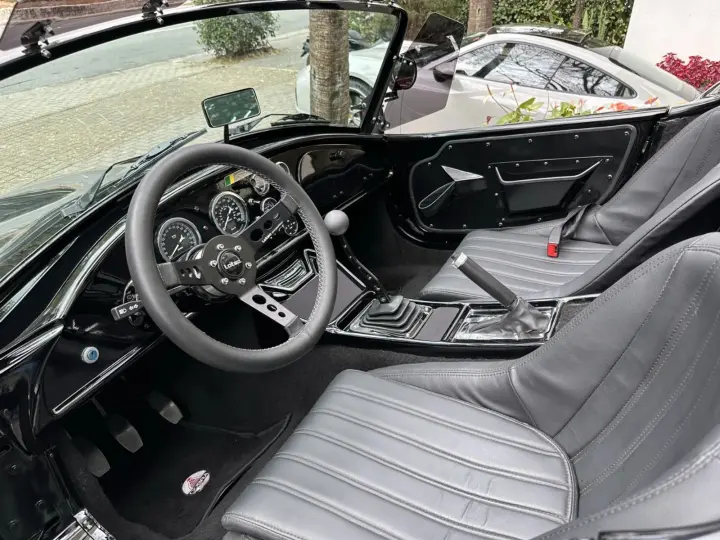 COBRA 5.0 V8 Réplica