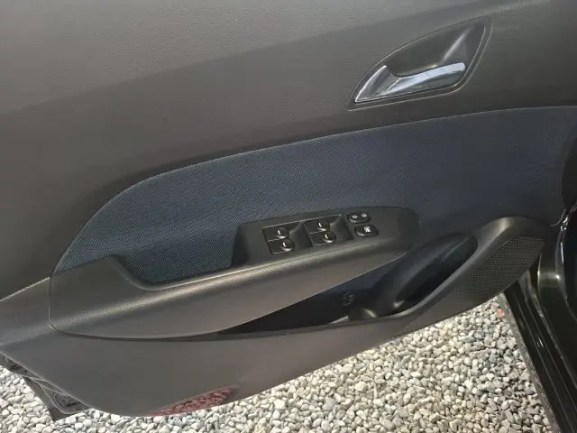 HB20 - 1.6 COMFORT PLUS 16V 4P MANUAL