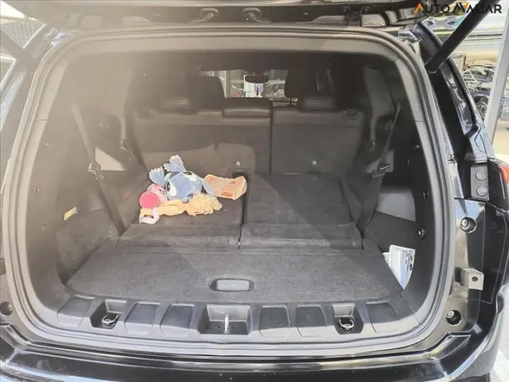 COMMANDER 1.3 T270 Turbo Overland