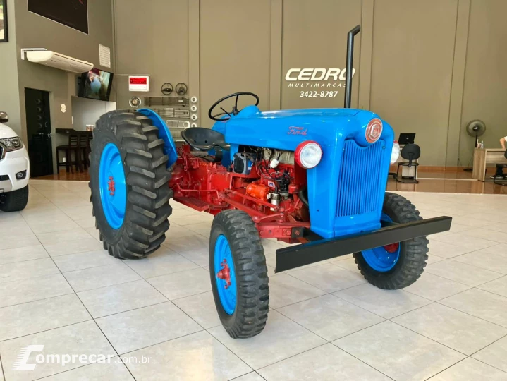 8 N Modelo sem Versão