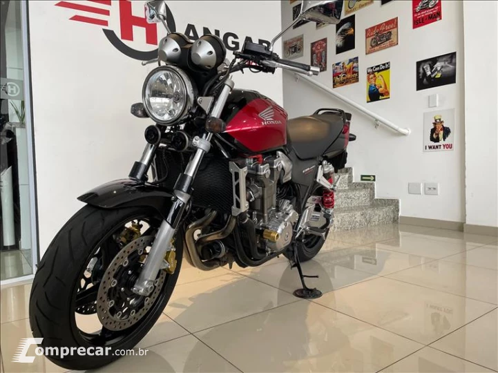 CB 1300 F SUPER FOUR