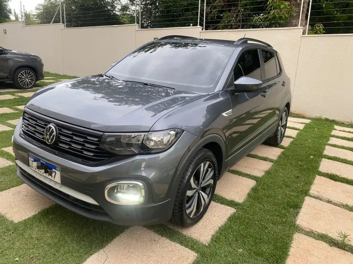 VOLKSWAGEN T-CROSS 1.0 200 TSI TOTAL FLEX COMFORTLINE AUTOMÁ