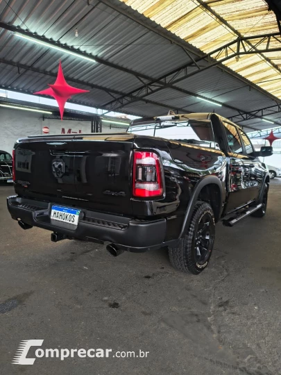 1500 REBEL 5.7 HEMI CD V8 4x4 Aut.