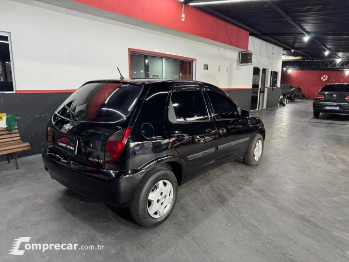 CELTA 1.0 MPFI LT 8V