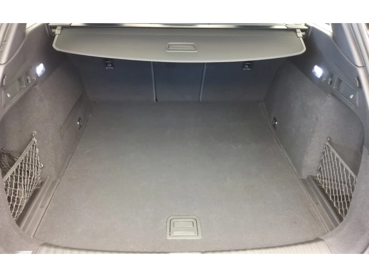 Q6 E-tron 100  KW ELÉTRICO PERFORMANCE BLACK QUATTRO