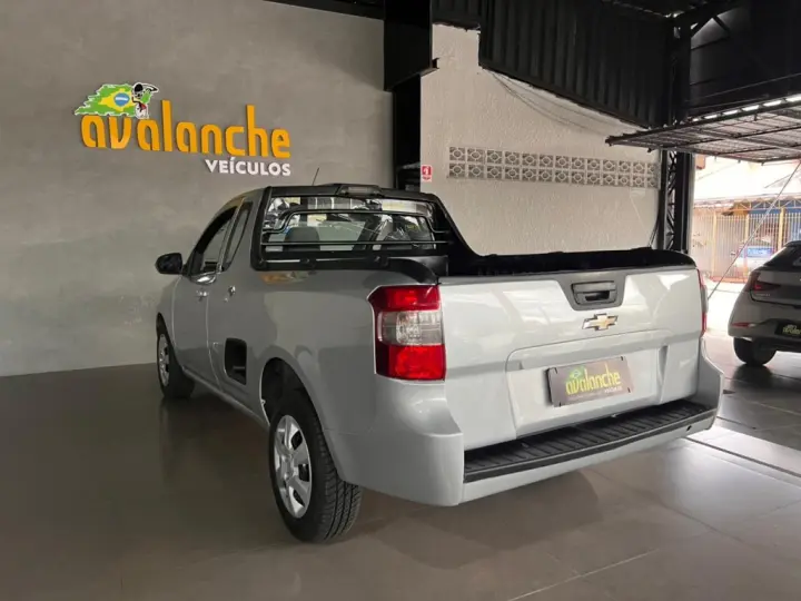 MONTANA 1.4 MPFI LS CS 8V FLEX 2P MANUAL