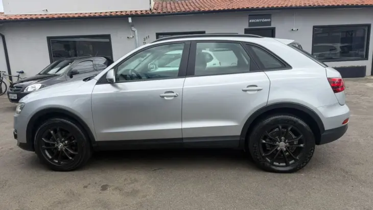 Q3 2.0 4P TFSI AMBITION QUATTRO S-TRONIC AUTOMÁTICO