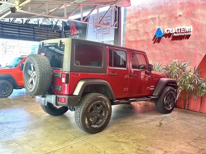 WRANGLER 3.6 UNLIMITED SPORT 4X4 V6 GASOLINA 4P AUTOMÁTICO
