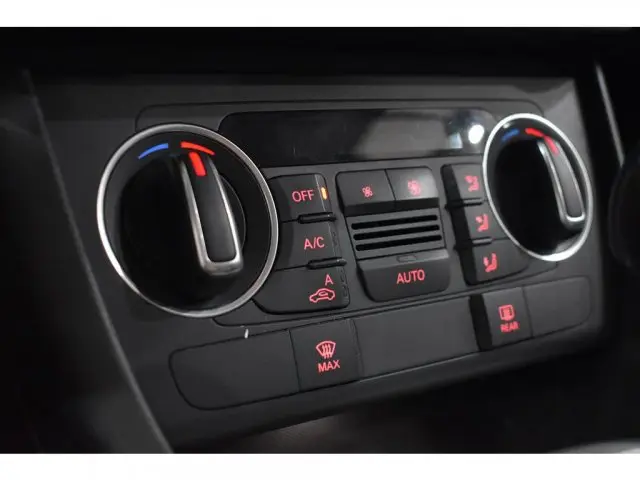 Q3 - 2.0 TFSI AMBITION QUATTRO 4P S TRONIC