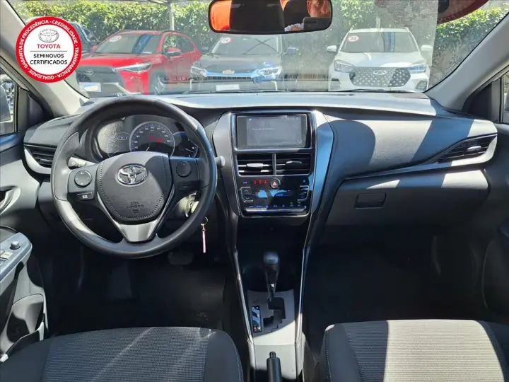 YARIS 1.5 16V FLEX SEDAN XL MULTIDRIVE