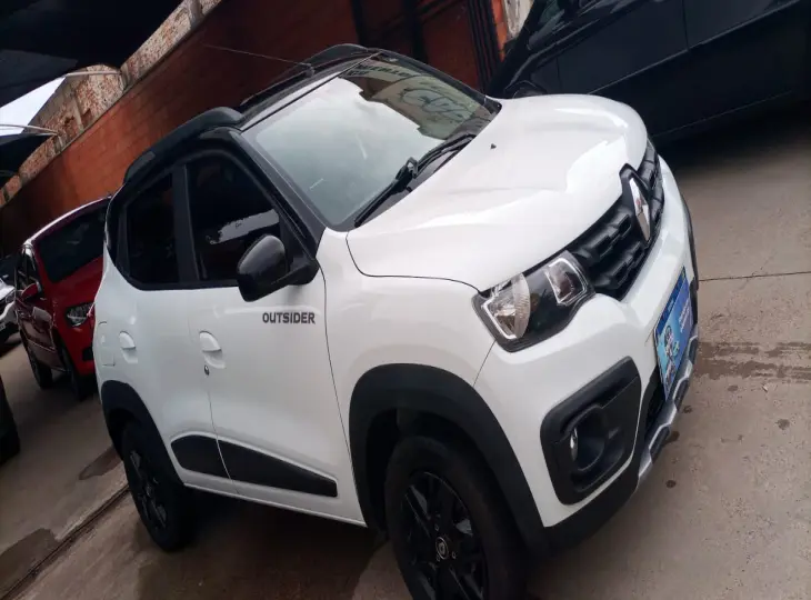 Kwid Outsider 1.0