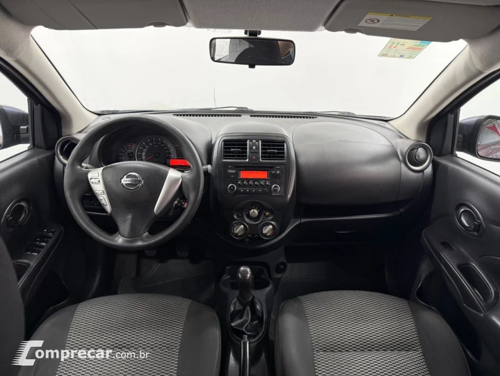 VERSA 1.0 12V FlexStart 4p Mec.