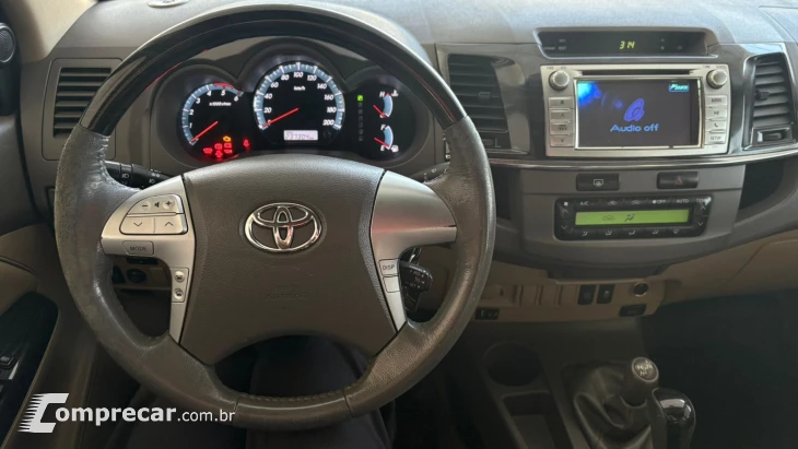 Hilux SW4 SRV 3.0 4X4 (7 Lugares)