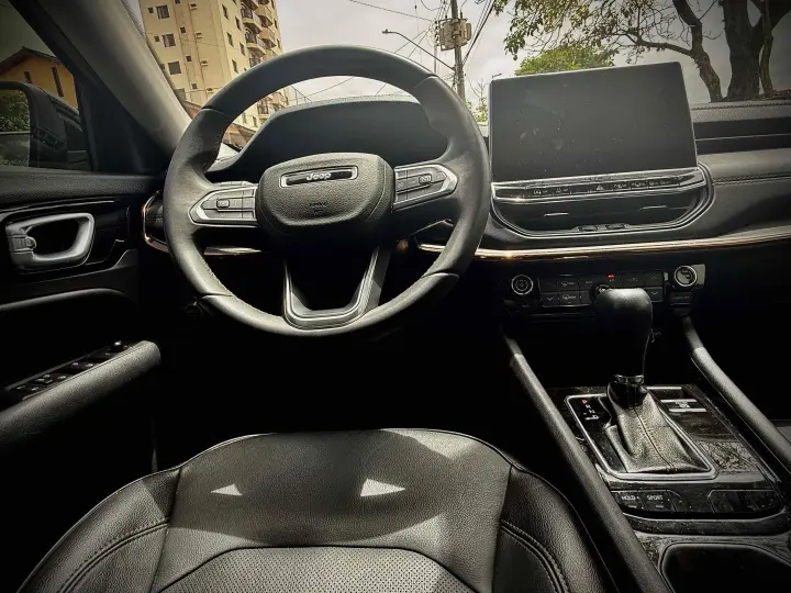 COMPASS 1.3 T270 TURBO FLEX LIMITED AT6