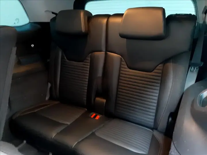 COMMANDER 1.3 T270 Turbo Limited