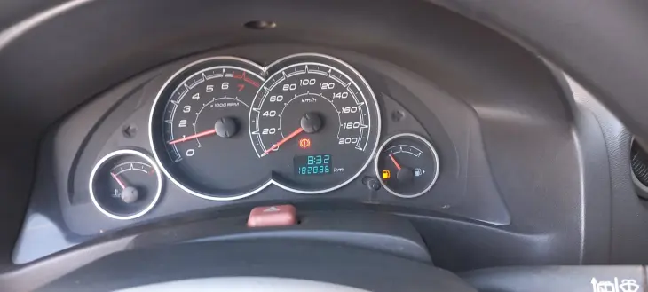 CELTA 1.0 MPFI LT 8V