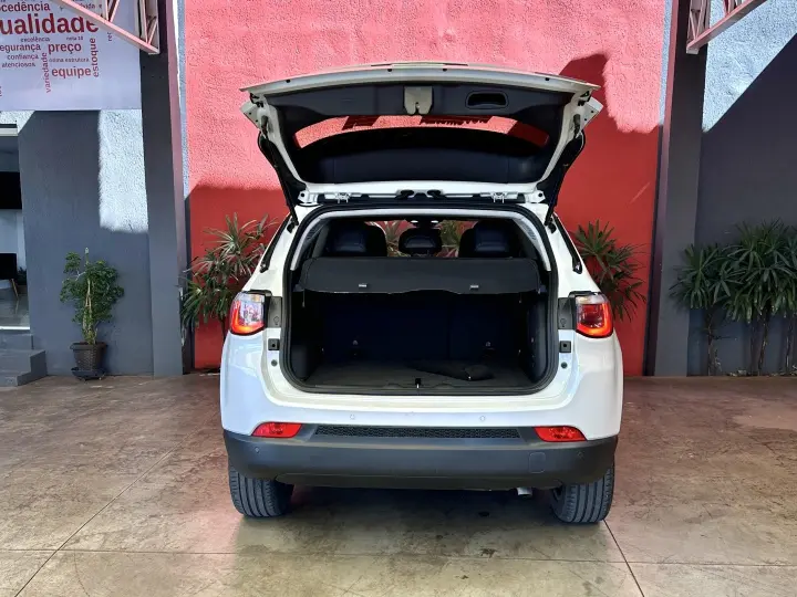 COMPASS 2.0 16V FLEX NIGHT EAGLE AUTOMÁTICO