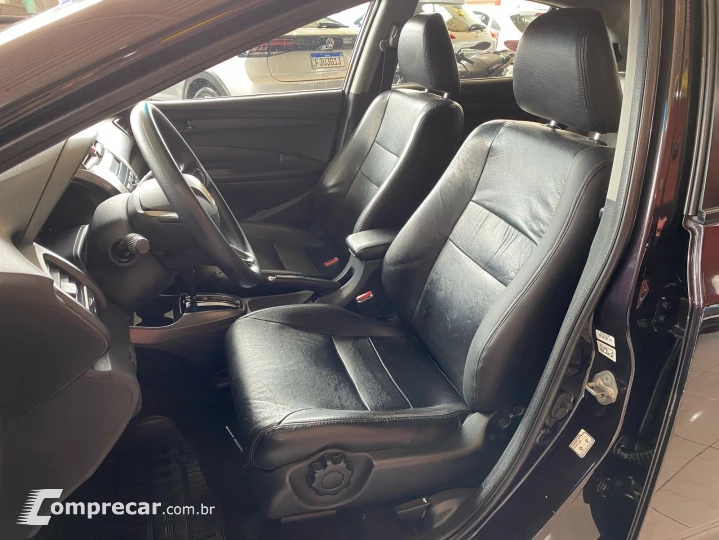 CITY 1.5 LX Sedan 16V