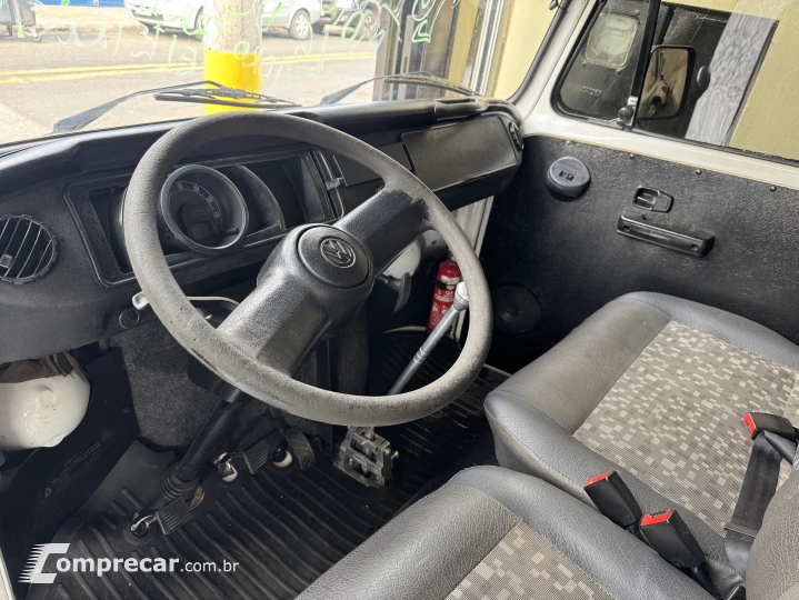 KOMBI 1.4 MI STD Escolar 8V