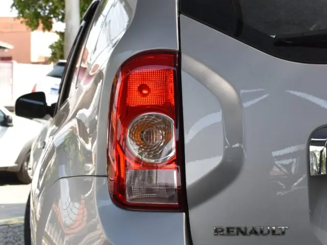 DUSTER - 1.6 DYNAMIQUE 4X2 16V 4P MANUAL