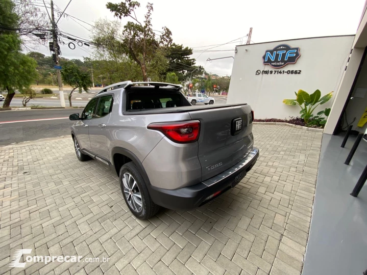 TORO 2.0 16V Turbo Volcano 4WD AT9