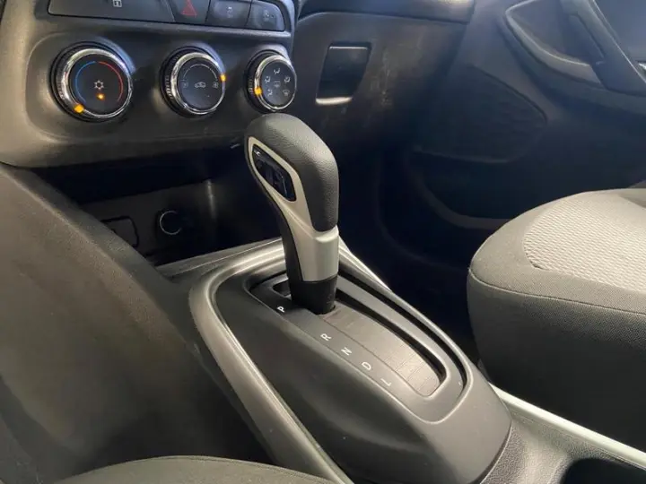 TRACKER 1.0 TURBO 12V FLEX AUT.