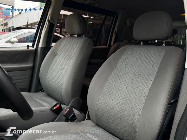 ZAFIRA 2.0 MPFI Expression 8V