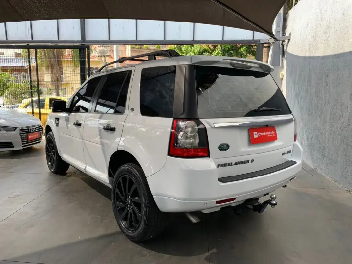 FREELANDER 2 2.2 HSE SD4 16V TURBO DIESEL 4P AUTOMÁTICO