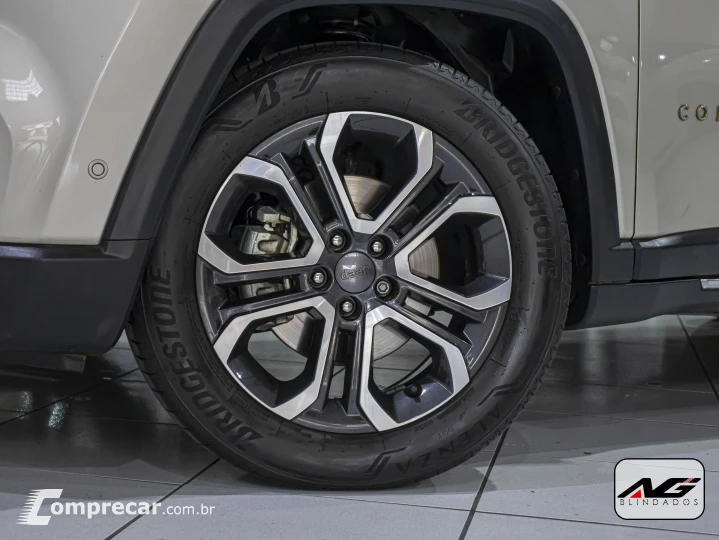 COMMANDER 1.3 T270 Turbo Limited