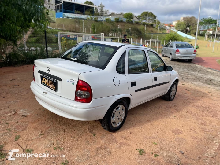 CORSA 1.0 MPFI Classic 8V