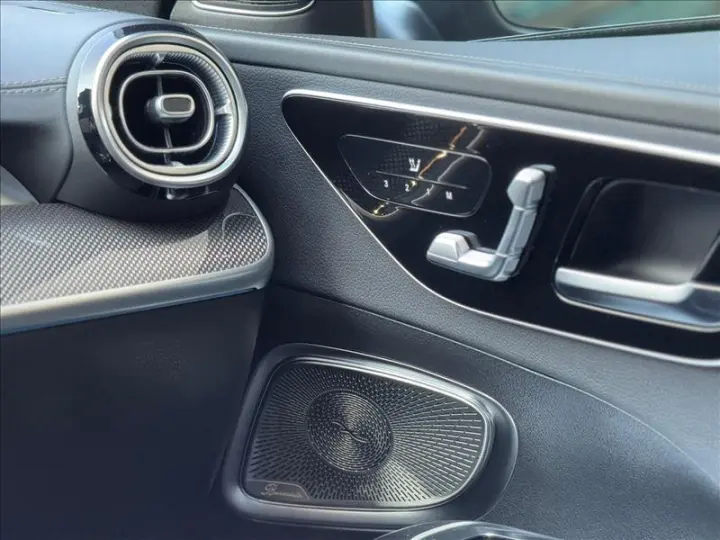 C 300 2.0 EQ Boost AMG Line