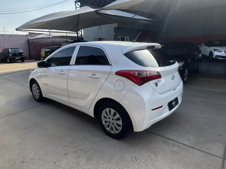 HB 20 Hatch 1.6 16V 4P FLEX COMFORT