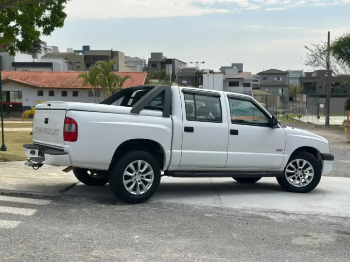 S10 2.8 4X2 CD 12V TURBO INTERCOOLER DIESEL 4P MANUAL