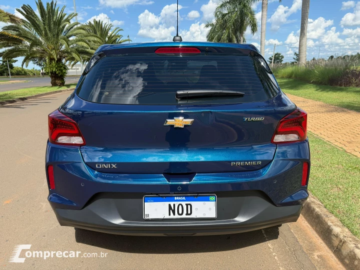 ONIX 1.0 Turbo Premier