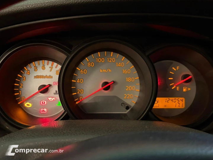 Livina 1.8 S 16V Flex 4P Automático