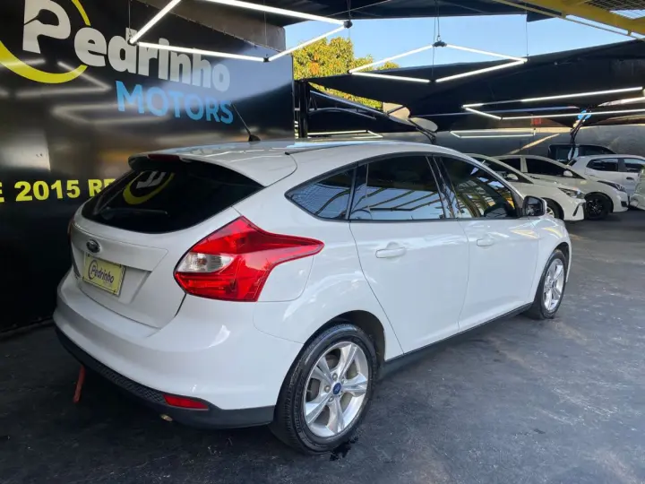 Focus Hatch 1.6 16V 4P FLEX S