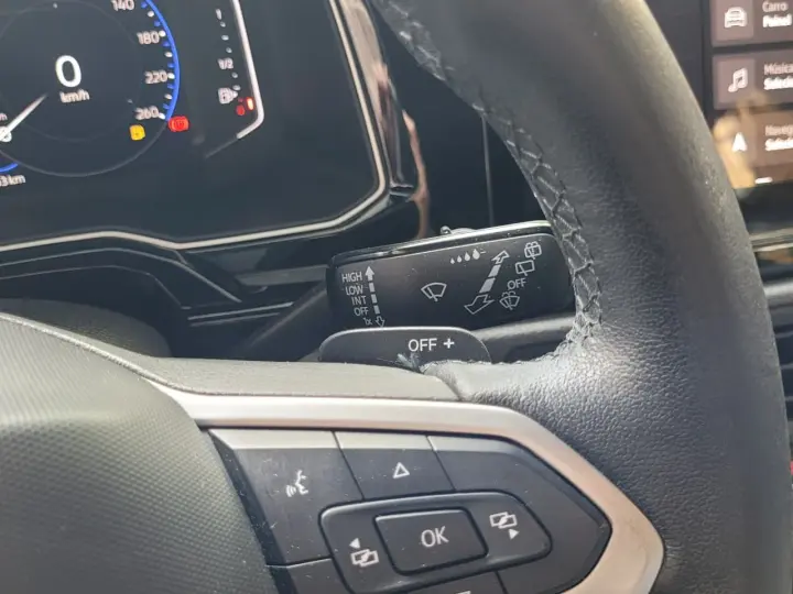 Nivus Highline 1.0 200 TSI Flex Aut.