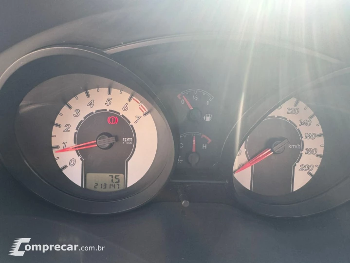 FIESTA 1.6 MPI Class Hatch 8V