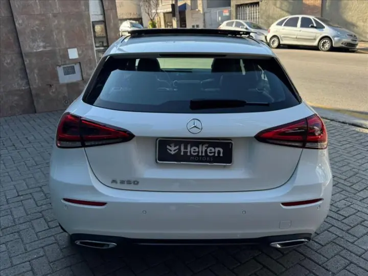 A 250 2.0 CGI Vision 7g-dct