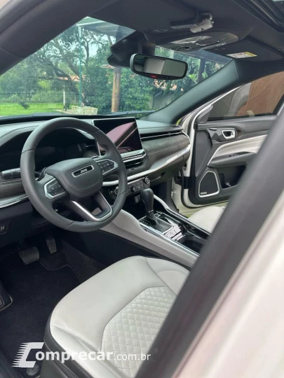 COMMANDER 1.3 T270 Turbo Overland