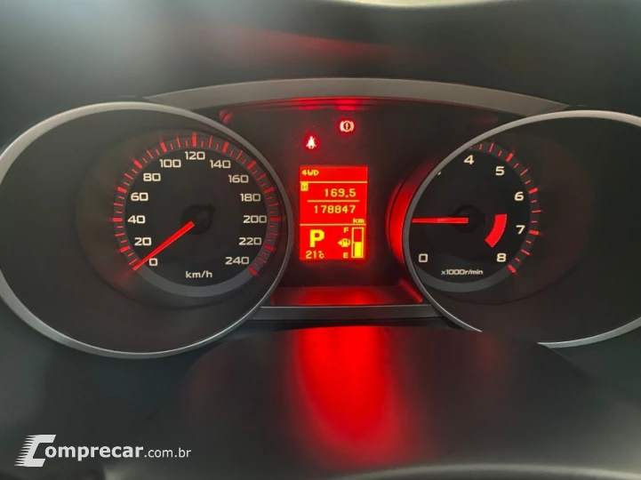 OUTLANDER 3.0 4X4 V6 24V