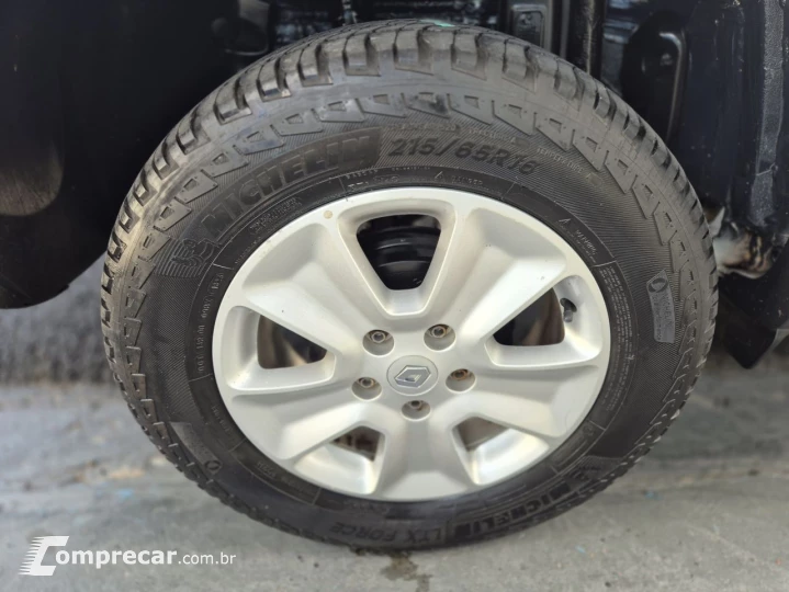 DUSTER OROCH Express 1.6 Flex 16V Mec.