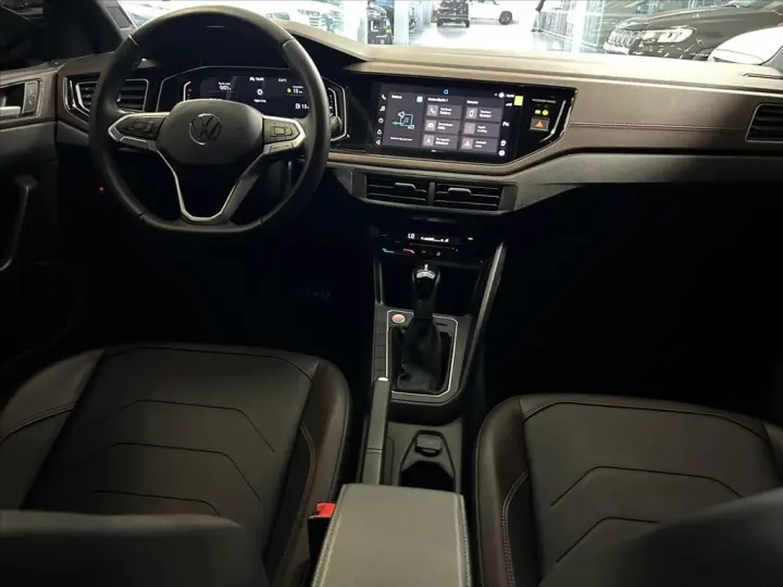 VIRTUS 1.0 200 TSI HIGHLINE AUTOMÁTICO