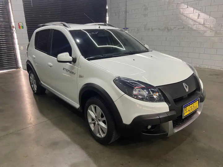 Sandero 1.6 STEPWAY 16V FLEX 4P AUTOMÁTICO