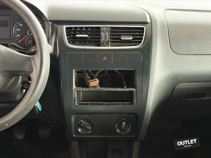 FOX 1.0 MI 8V FLEX 4P MANUAL